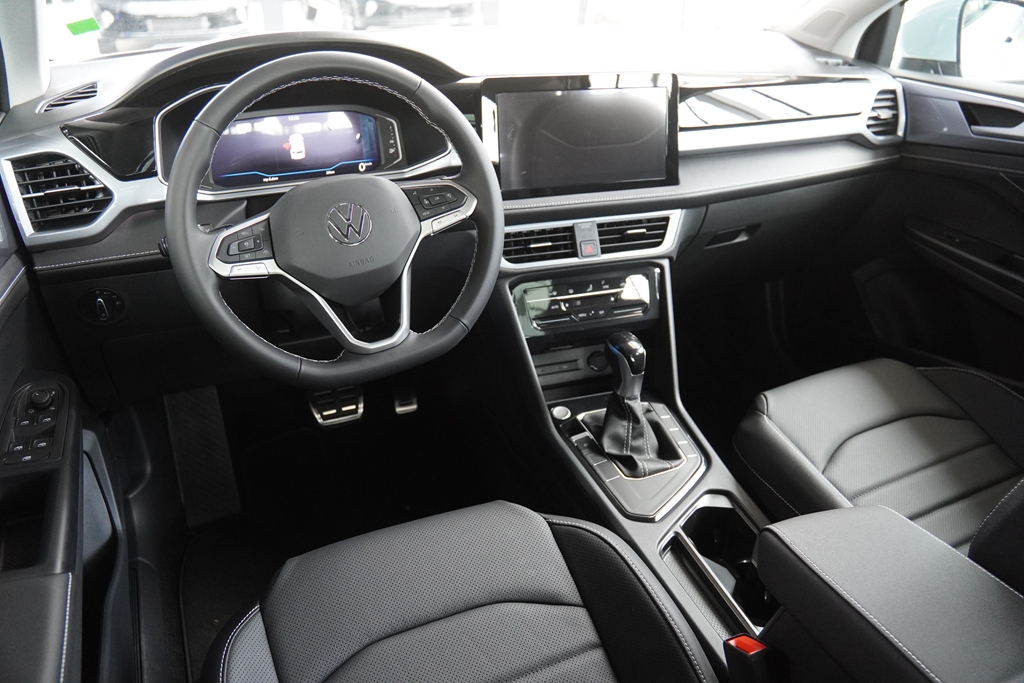 TAOS 1.4 250 TSI TOTAL FLEX HIGHLINE AUTOMÁTICO6