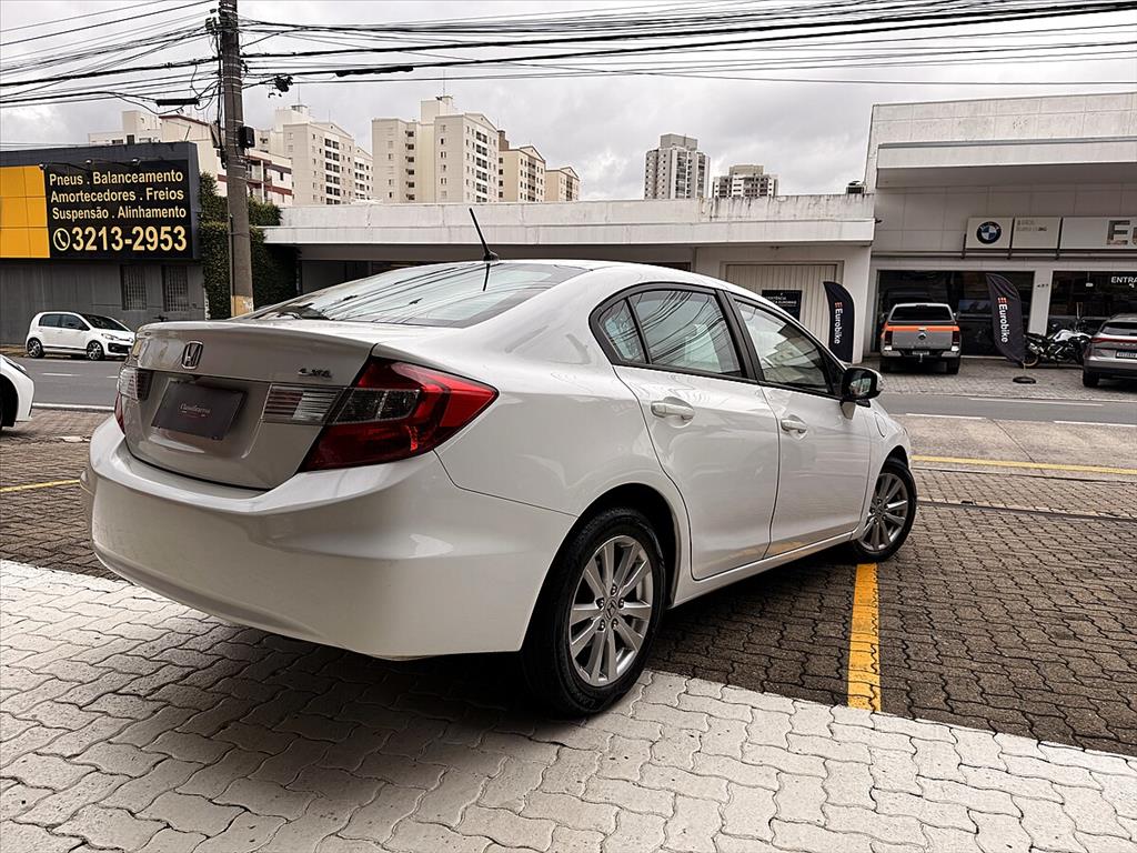 Honda Civic - 1.8 LXL 16V FLEX 4P AUTOMÁTICO