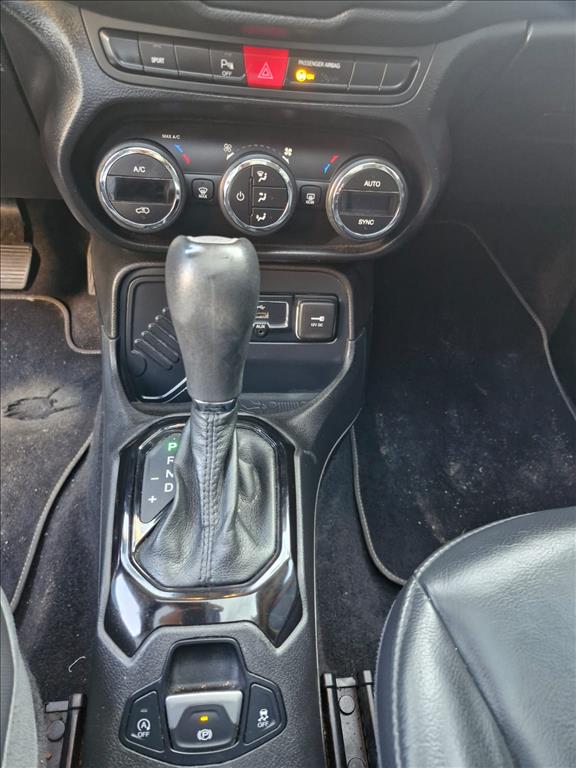 RENEGADE 1.8 16V FLEX LIMITED 4P AUTOMÁTICO10