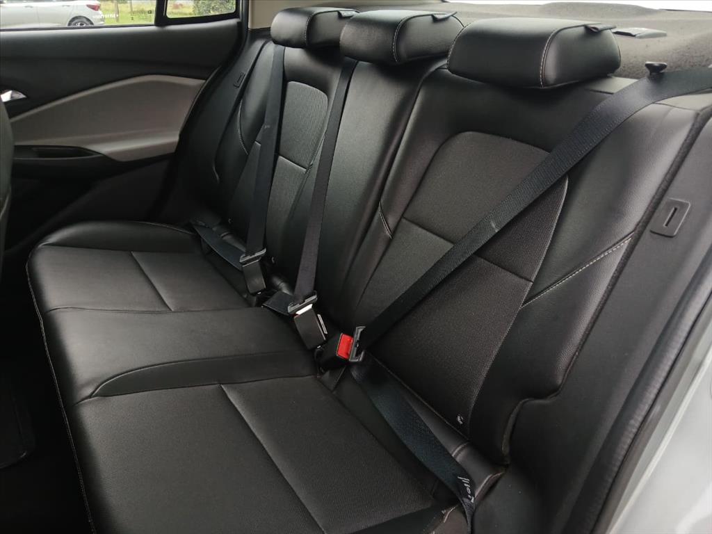 ONIX PLUS 1.0 TURBO FLEX PREMIER AUTOMÁTICO5