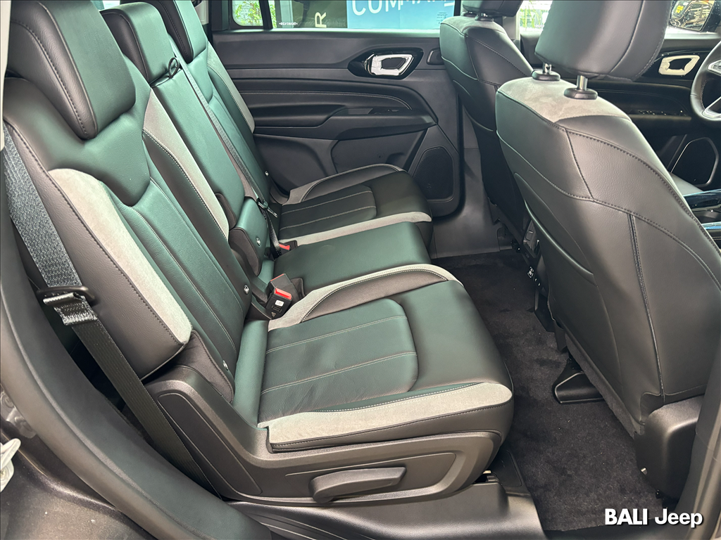 COMMANDER 1.3 T270 TURBO FLEX LIMITED AT614