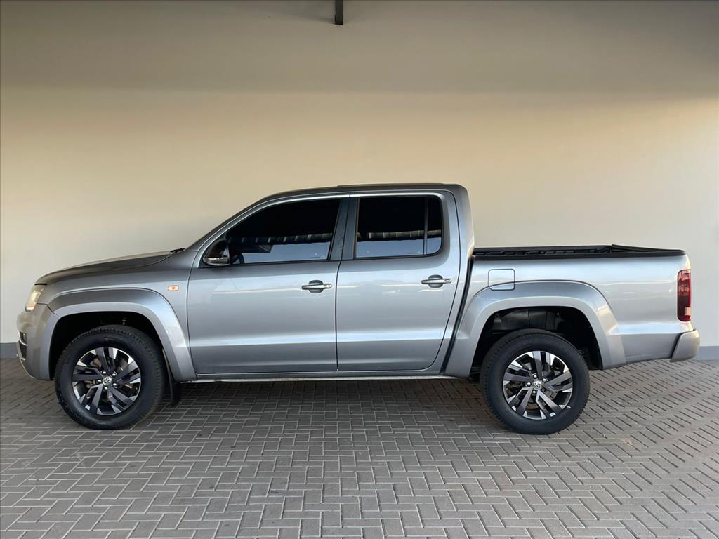 AMAROK 3.0 V6 TDI DIESEL HIGHLINE CD 4MOTION AUTOMÁTICO1