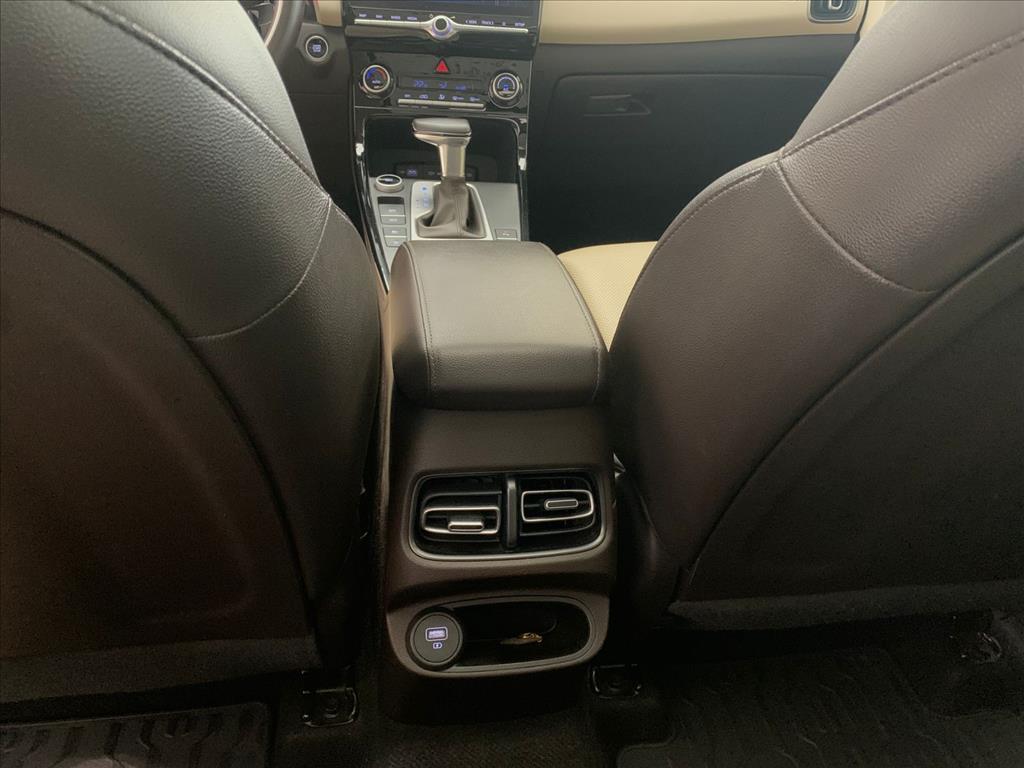 CRETA 2.0 FLEX ULTIMATE AUTOMÁTICO11