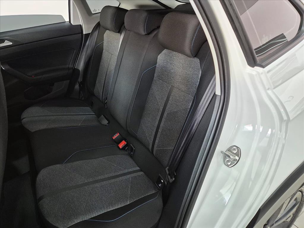 Volkswagen-NIVUS-1.0 200 TSI TOTAL FLEX COMFORTLINE AUTOMÁTICO
