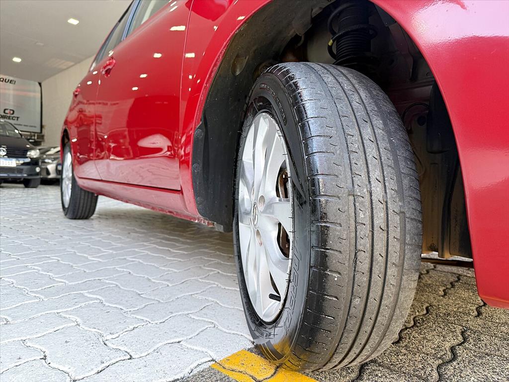 Nissan March - 1.6 SV 16V FLEX 4P MANUAL