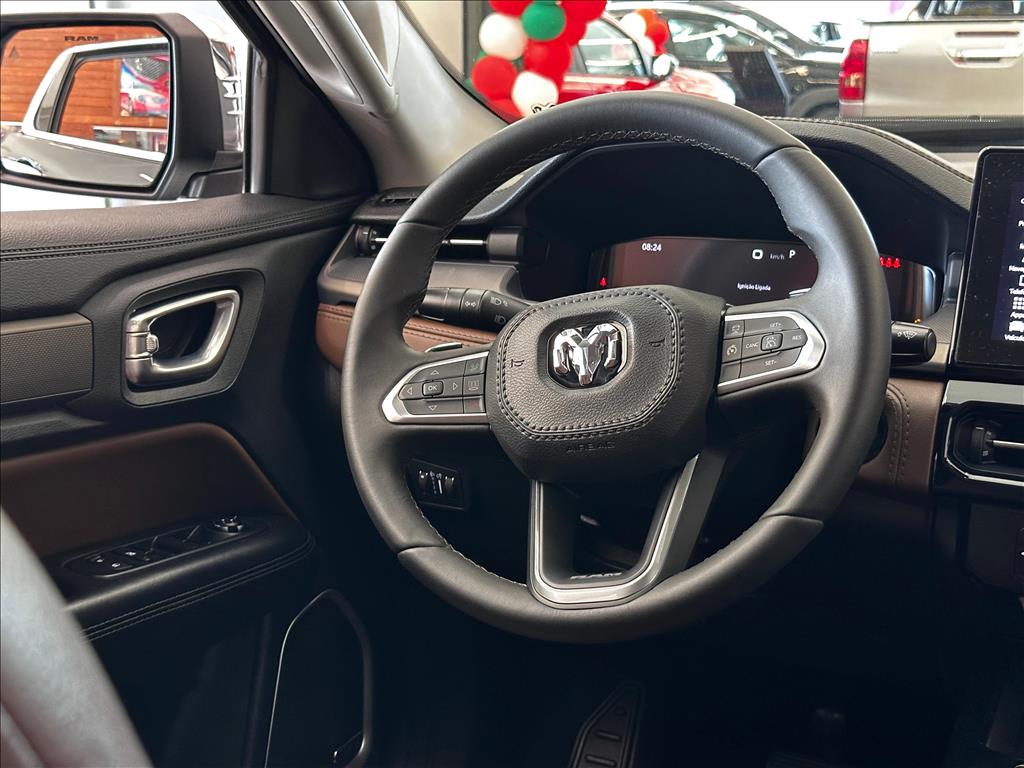 RAMPAGE 2.0 TURBO DIESEL LARAMIE 4X4 AUTOMÁTICO5