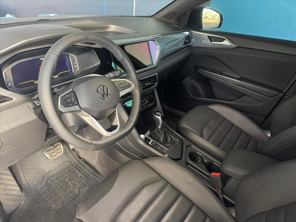TAOS 1.4 250 TSI TOTAL FLEX HIGHLINE AUTOMÁTICO13