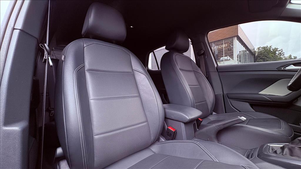 T-CROSS 1.4 250 TSI TOTAL FLEX HIGHLINE AUTOMÁTICO12