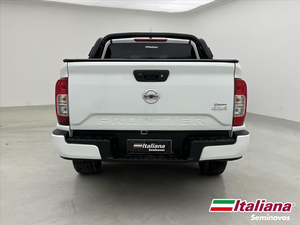 FRONTIER 2.3 16V TURBO DIESEL ATTACK CD 4X4 AUTOMÁTICO3