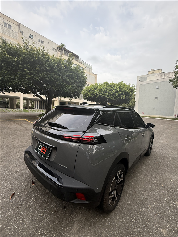 Peugeot-2008-1.0 TURBO 200 FLEX GT CVT