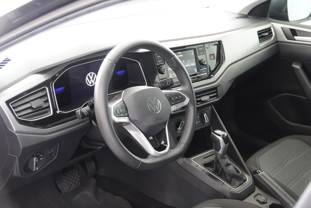 NIVUS 1.0 200 TSI TOTAL FLEX COMFORTLINE AUTOMÁTICO10