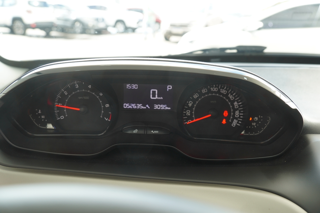 2008 1.6 16V FLEX ALLURE 4P AUTOMÁTICO10