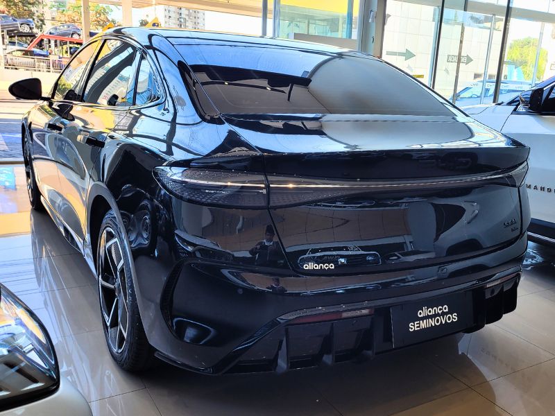 SEAL 82,5 KW ELÉTRICO AWD5