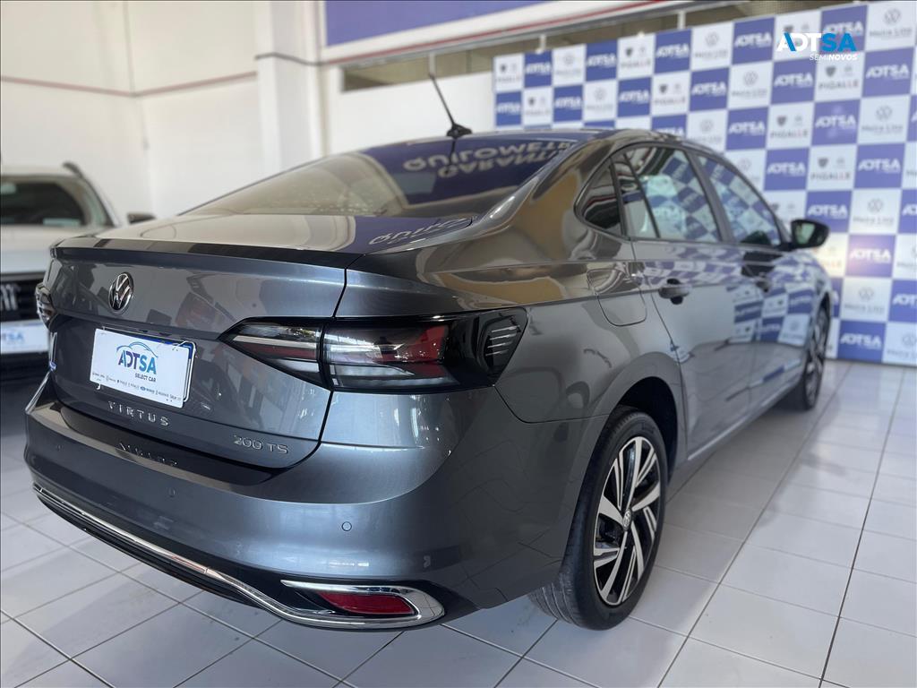 VOLKSWAGEN VIRTUS 1.0 200 TSI HIGHLINE AUTOMÁTICO