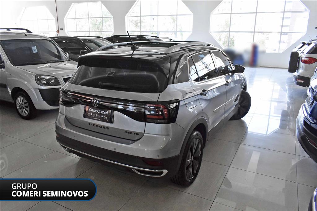 2024 VOLKSWAGEN T-CROSS 1.4 250 TSI TOTAL FLEX HIGHLINE AUTOMÁTICO
