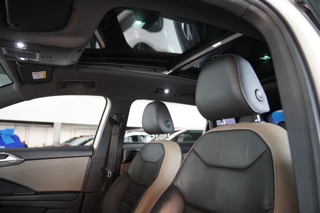 TAOS 1.4 250 TSI TOTAL FLEX HIGHLINE AUTOMÁTICO8