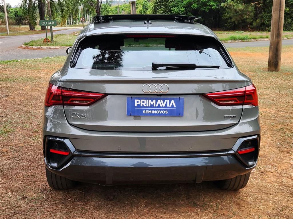 Q3 2.0 40 TFSI GASOLINA PERFORMANCE BLACK QUATTRO TIPTRONIC5