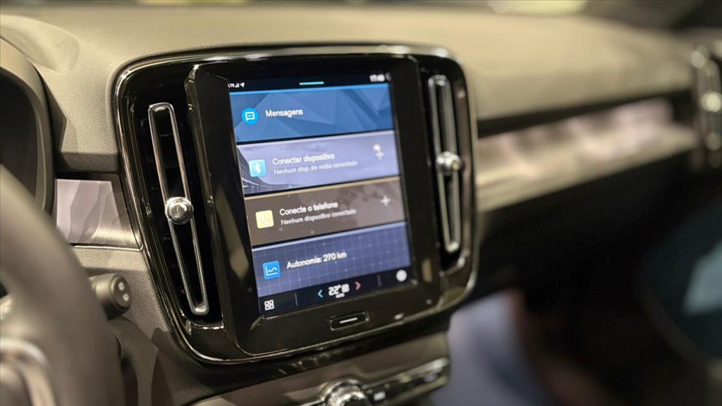 EX40 P8 RECHARGE TWIN ELECTRIC ULTRA AWD4