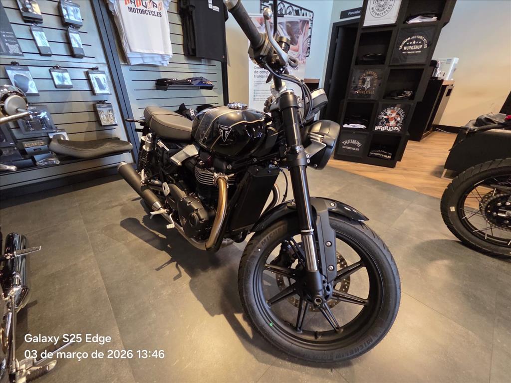 SPEED TWIN 900