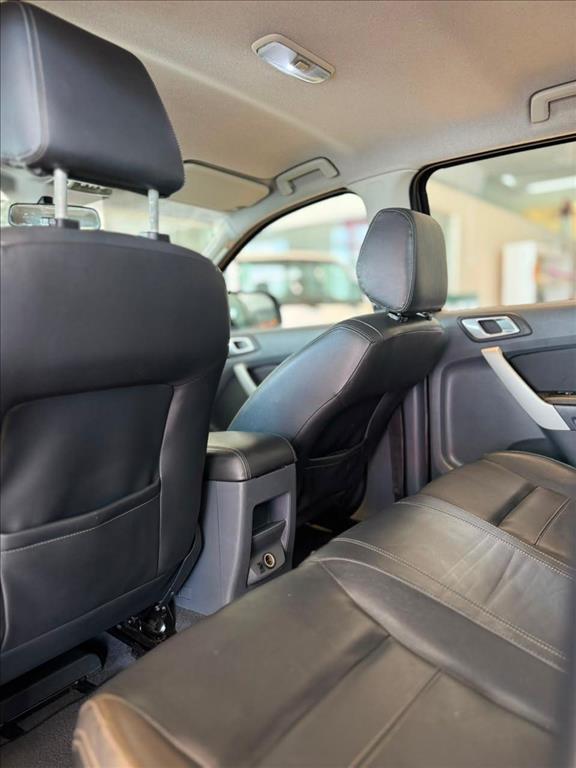 RANGER 3.2 XLT 4X4 CD 20V DIESEL 4P AUTOMÁTICO10