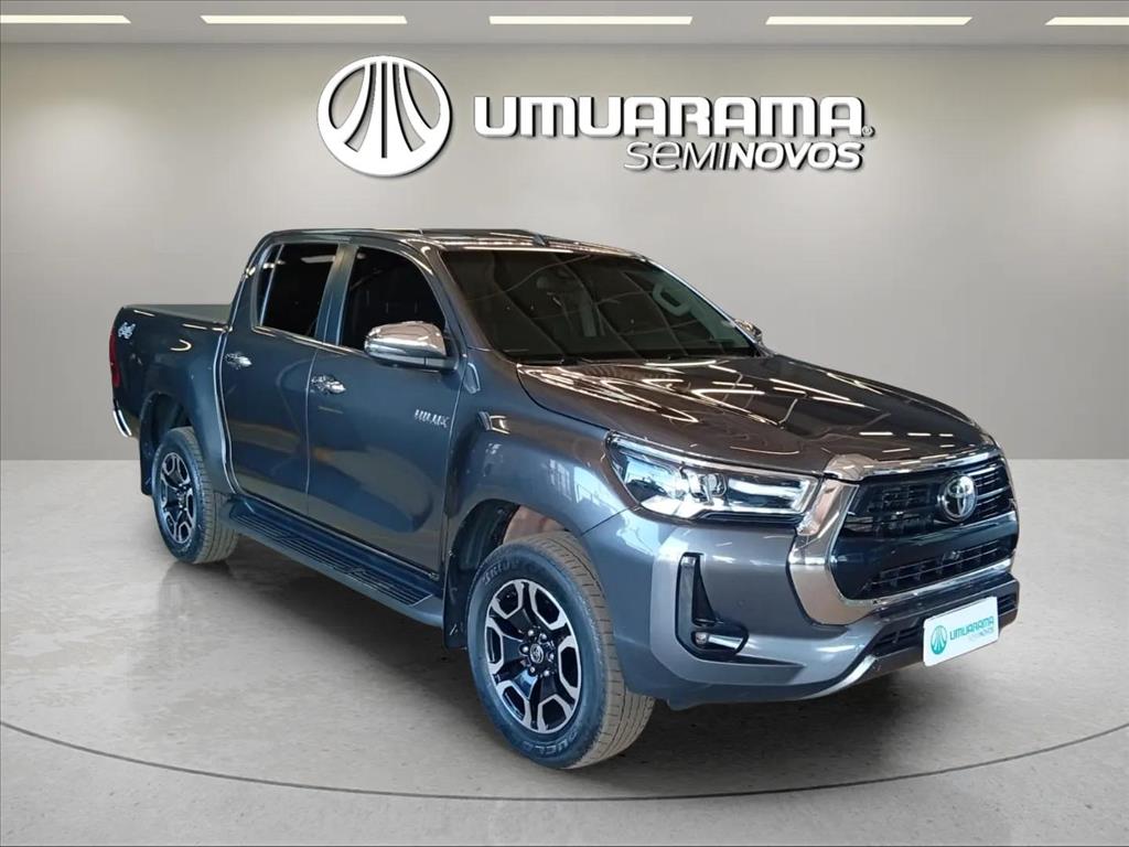 HILUX 2.8 D-4D TURBO DIESEL CD SRX 4X4 AUTOMÁTICO1