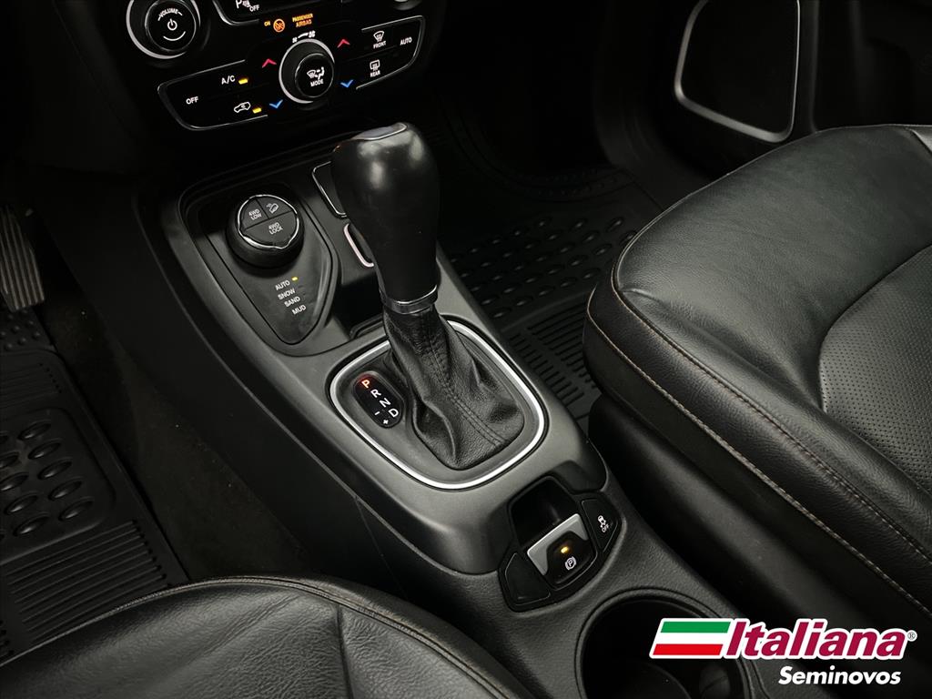 COMPASS 2.0 16V DIESEL LONGITUDE 4X4 AUTOMÁTICO11