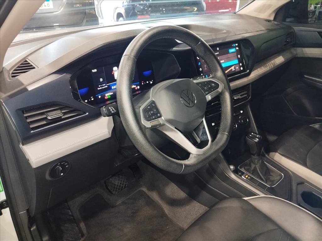 TAOS 1.4 250 TSI TOTAL FLEX COMFORTLINE AUTOMÁTICO7