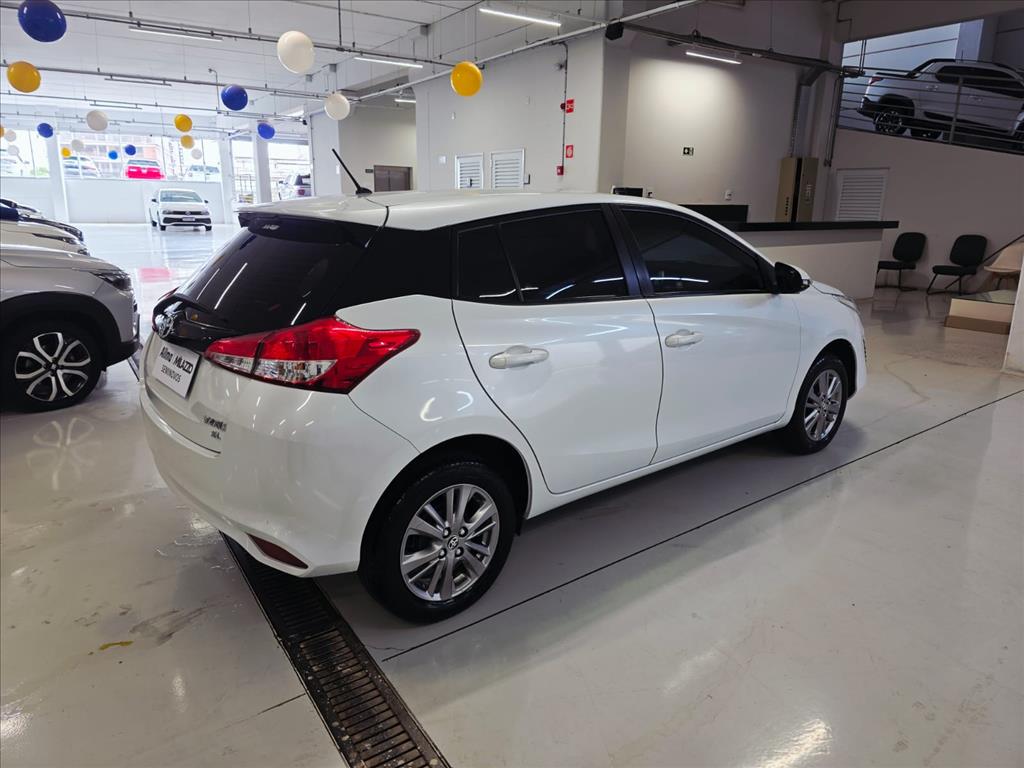YARIS 1.5 16V FLEX XL PLUS CONNECT MULTIDRIVE8
