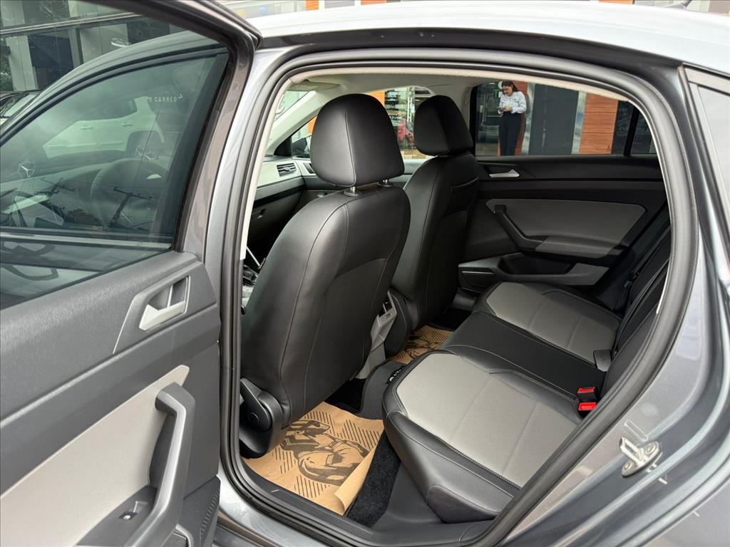 Volkswagen-VIRTUS-1.0 200 TSI HIGHLINE AUTOMÁTICO