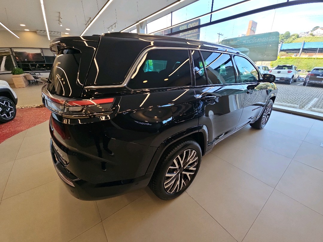 COMMANDER 1.3 T270 TURBO FLEX OVERLAND AT63