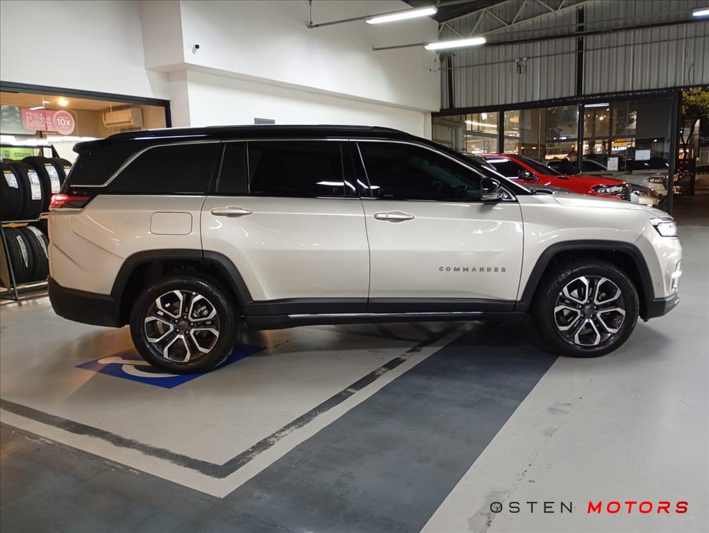 Jeep-COMMANDER-1.3 T270 TURBO FLEX LIMITED AT6