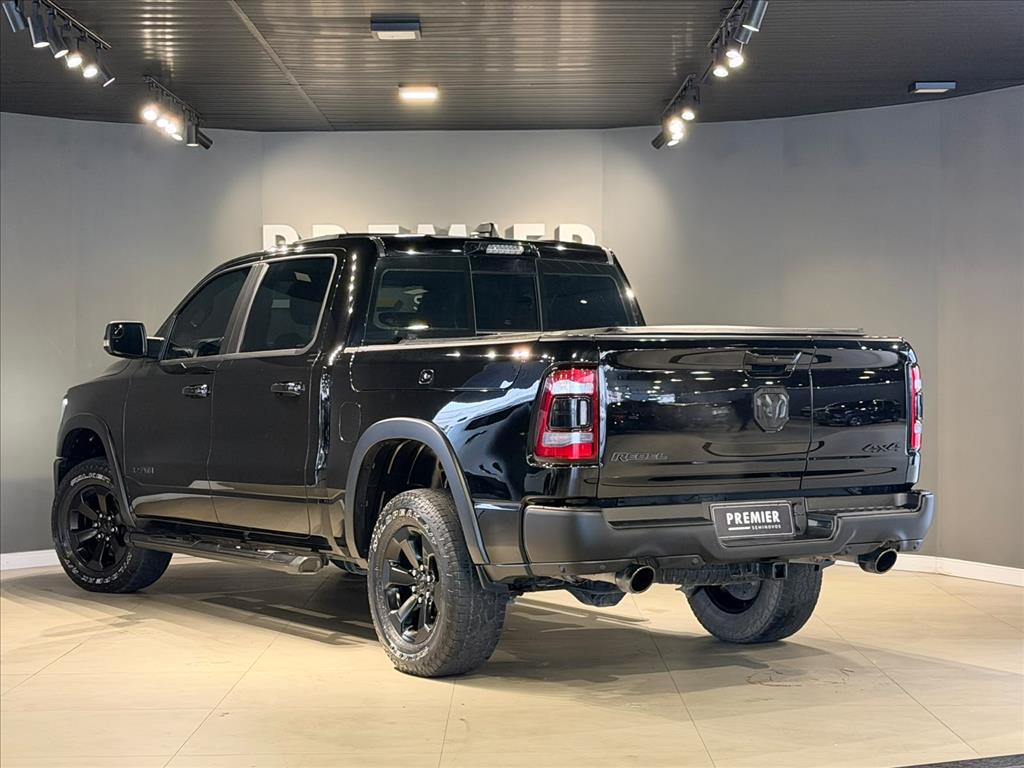 1500 5.7 V8 GASOLINA REBEL CD 4X4 AUTOMÁTICO9