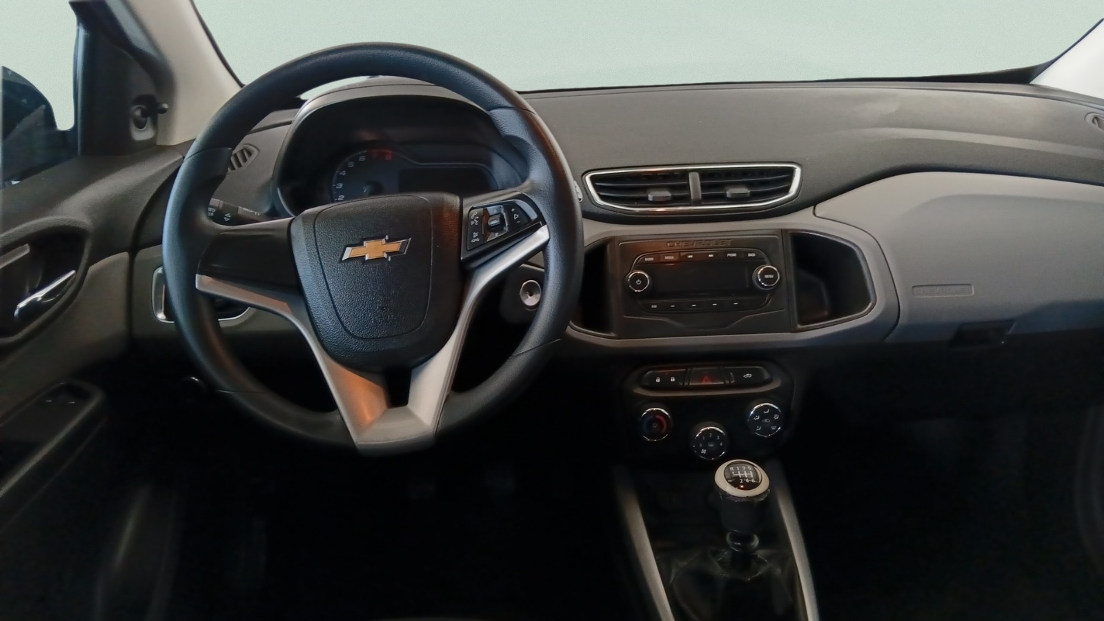 GM - Chevrolet-ONIX-1.0 MPFI LT 8V FLEX 4P MANUAL
