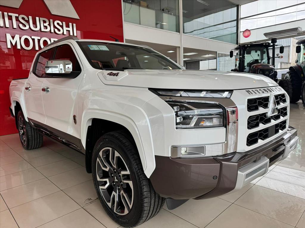 Mitsubishi-TRITON-2.4 BITURBO DIESEL CD TERRA 4X4 AUTOMÁTICO