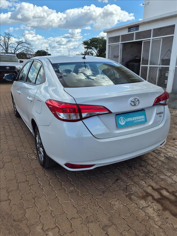 YARIS 1.5 16V FLEX SEDAN XL PLUS CONNECT MULTIDRIVE5
