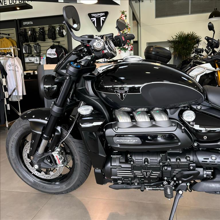 TRIUMPH-ROCKET-III STORM R