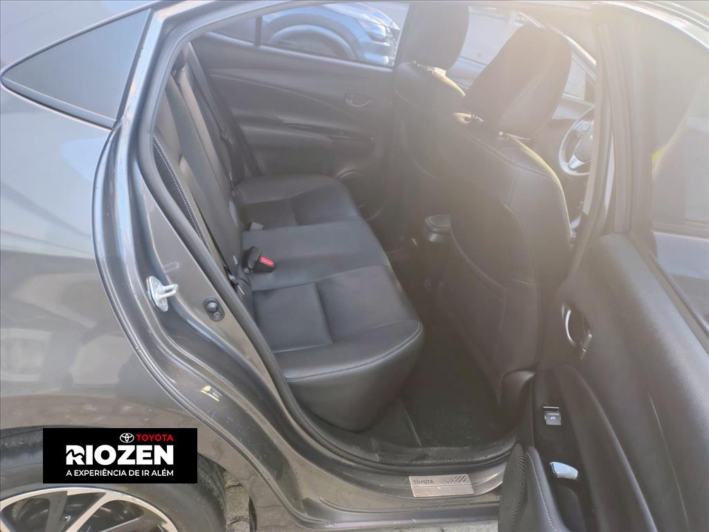 YARIS 1.5 16V FLEX SEDAN XLS CONNECT MULTIDRIVE14
