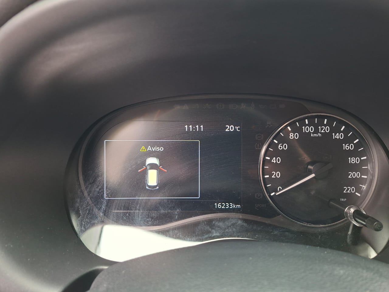 KICKS PLAY 1.6 16V FLEXSTART ADVANCE PLUS XTRONIC4