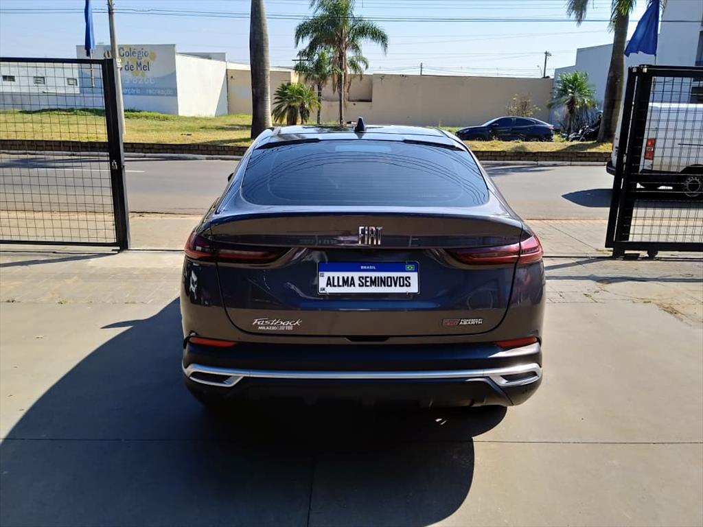 FASTBACK 1.3 TURBO 270 FLEX LIMITED EDITION AT64