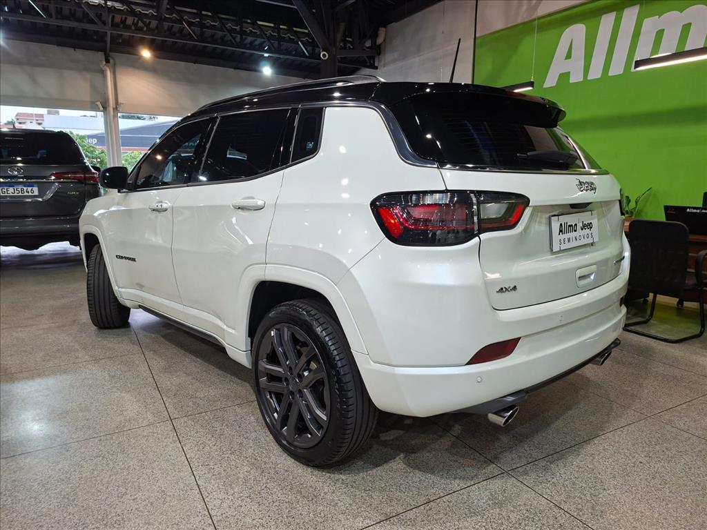 COMPASS 2.0 HURRICANE 4 TURBO GASOLINA OVERLAND AT95