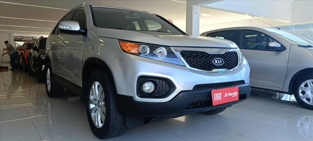 SORENTO 2.4 EX2 4X2 16V GASOLINA 4P AUTOMÁTICO