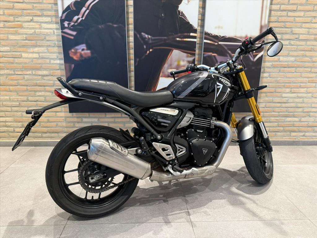 TRIUMPH-SPEED-400