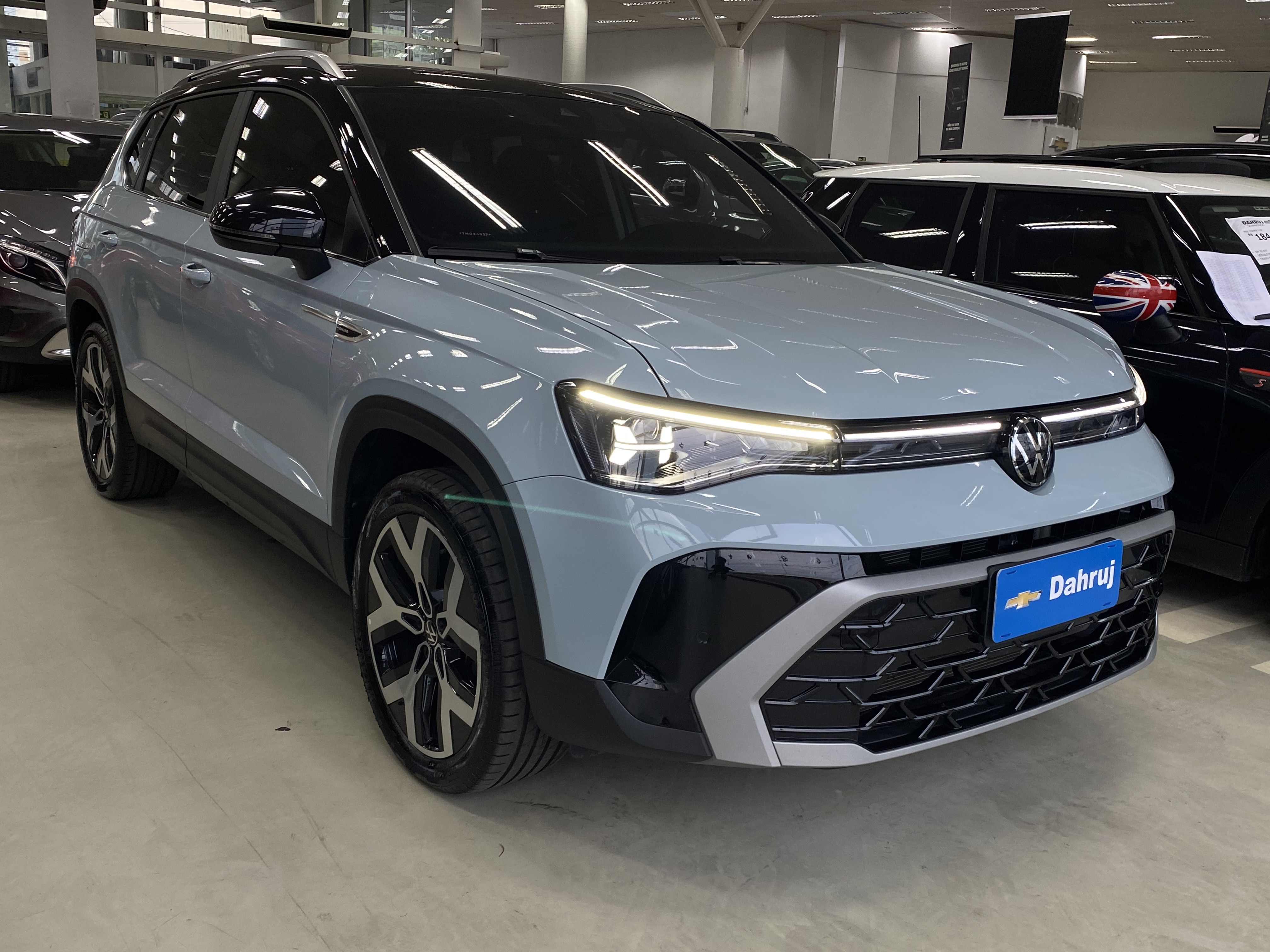 TAOS 1.4 250 TSI TOTAL FLEX HIGHLINE AUTOMÁTICO2