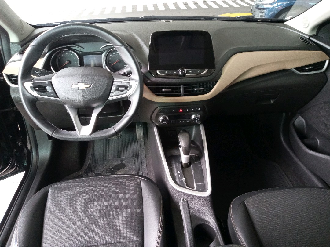 ONIX PLUS 1.0 TURBO FLEX PREMIER AUTOMÁTICO8