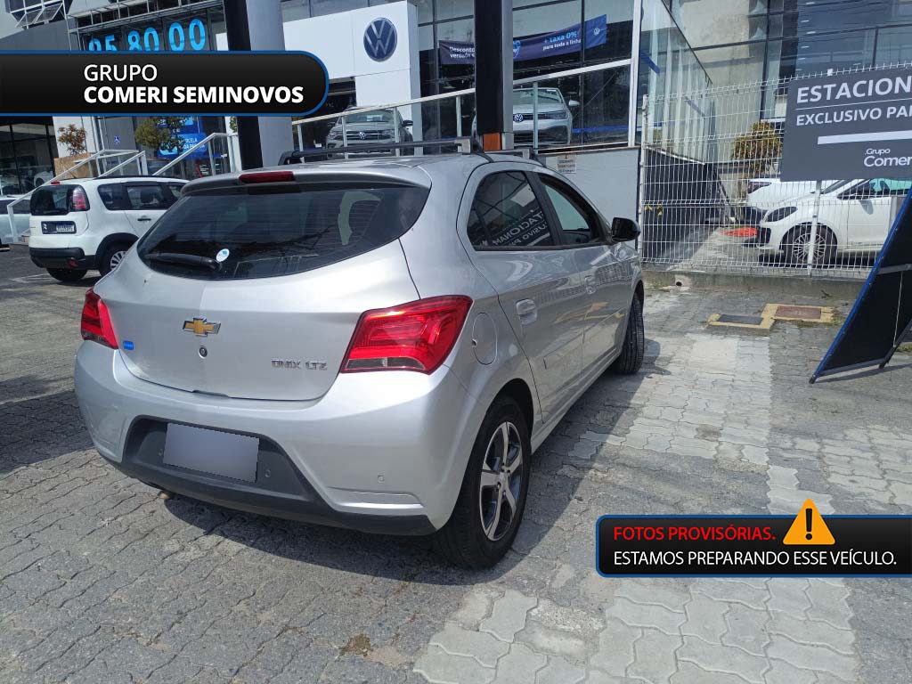 ONIX 1.4 MPFI LTZ 8V FLEX 4P AUTOMÁTICO3