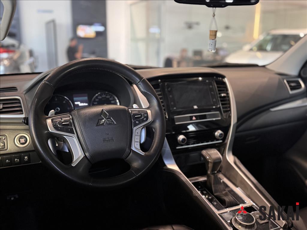 Mitsubishi-PAJERO SPORT-2.4 16V MIVEC TURBO DIESEL HPE AWD AUTOMÁTICO