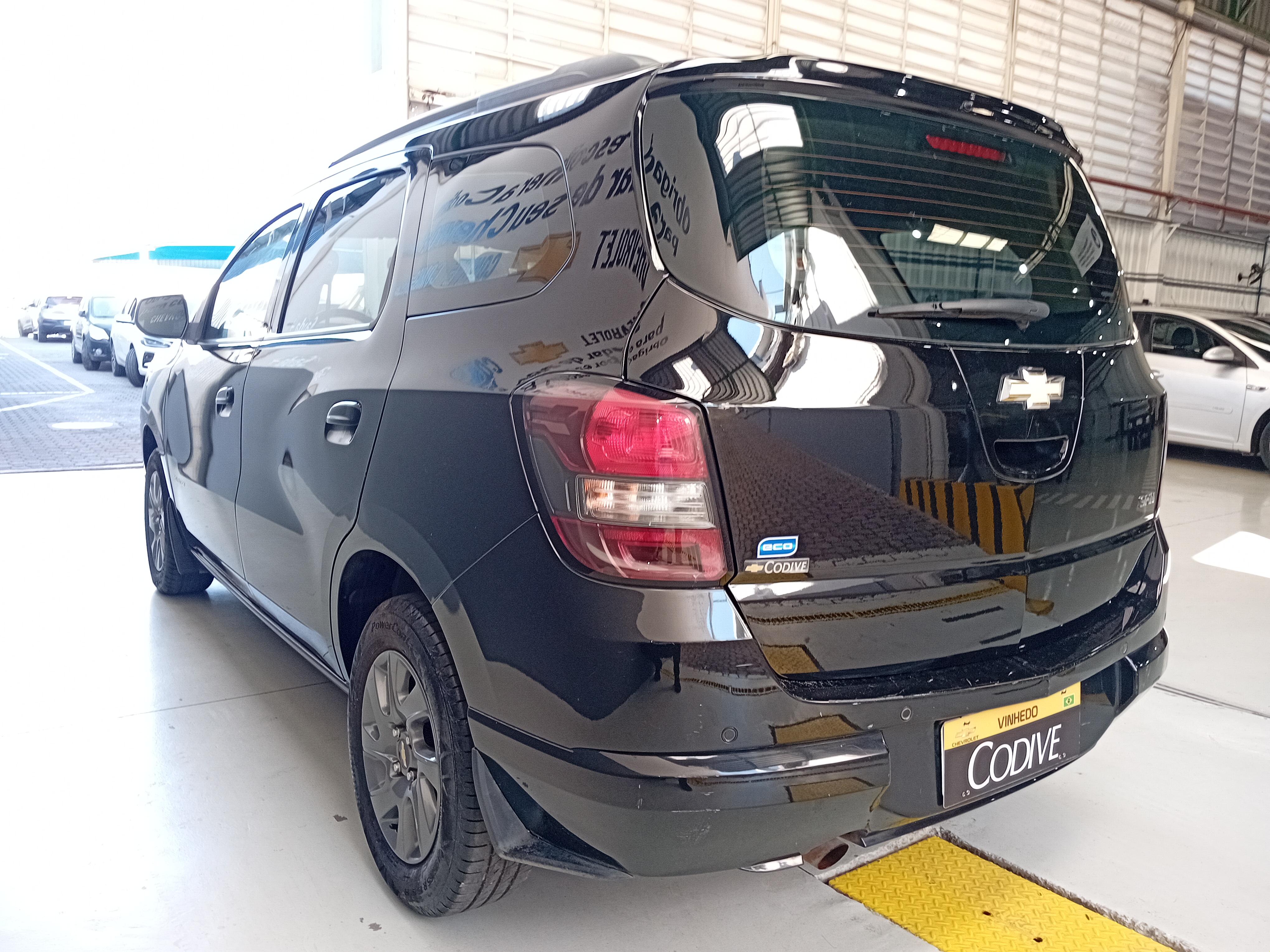 SPIN 1.8 LT 8V FLEX 4P AUTOMÁTICO3