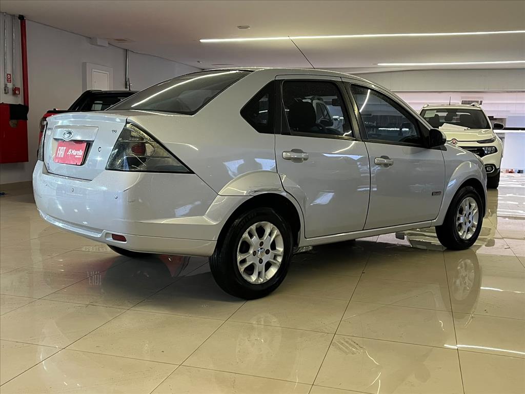 FIESTA 1.6 MPI SEDAN 8V FLEX 4P MANUAL3