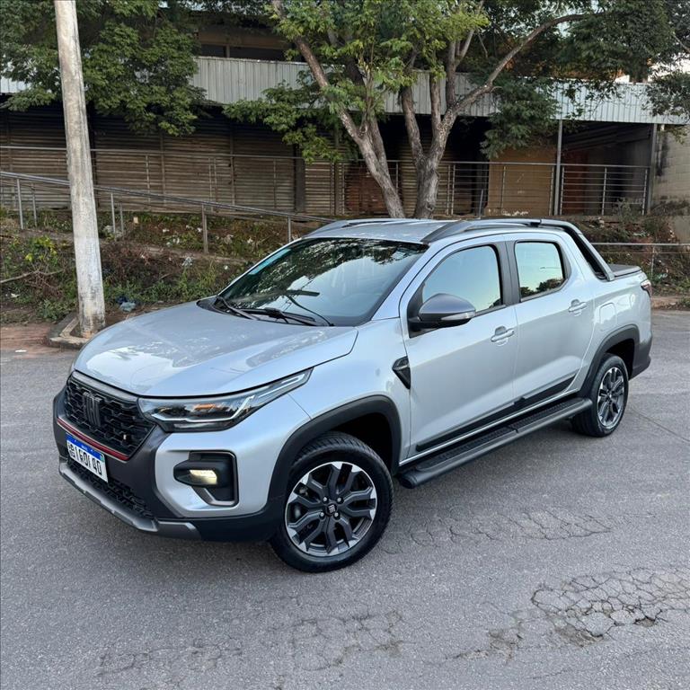 Fiat-STRADA-1.0 TURBO 200 FLEX ULTRA CD CVT