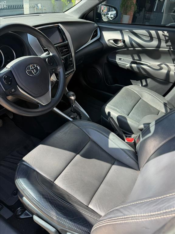 YARIS 1.5 16V FLEX XLS CONNECT MULTIDRIVE4